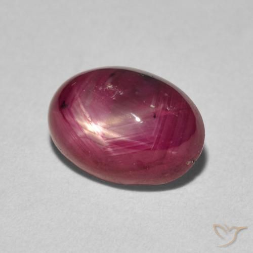 3.77克拉天然星光红宝石，椭圆形，不透明
