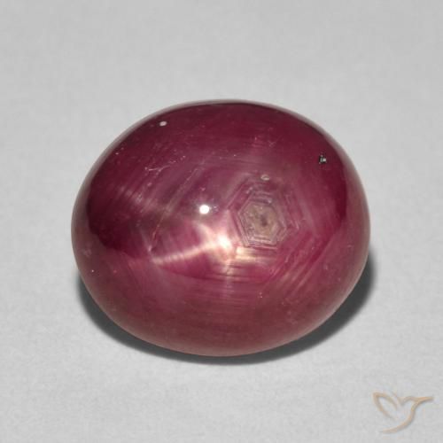 5.39ct 天然 中红 星光红宝石, 椭圆形, 不透明