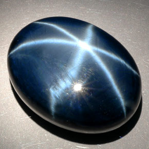 81.27克拉天然星光蓝宝石，椭圆形切割，26.7×19.8毫米，不透明