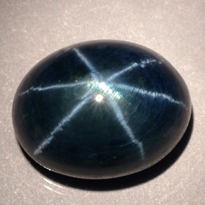 12.02克拉天然星光蓝宝石，椭圆形切割，半透明