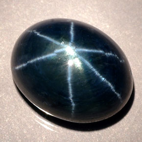 12.02克拉天然星光蓝宝石，椭圆形切割，半透明