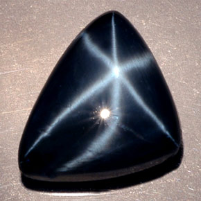 13.29克拉天然星光蓝宝石，透明，15.6×12.3毫米，透明/半透明