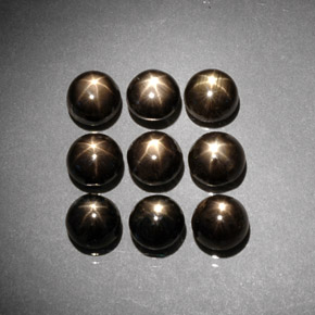 克拉天然星光蓝宝石，圆形切割，不透明