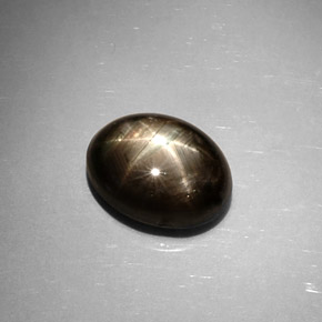 6.59克拉天然黑色星光蓝宝石，椭圆形切割，11.5×8.4毫米，不透明