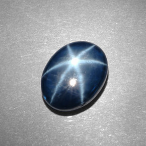 5.64克拉天然星光蓝宝石，椭圆形切割，11.8×9毫米，不透明