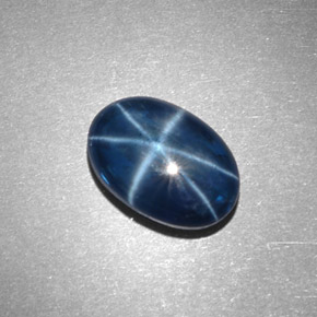 4.32克拉天然星光蓝宝石，椭圆形切割，11.8×8.2毫米，不透明
