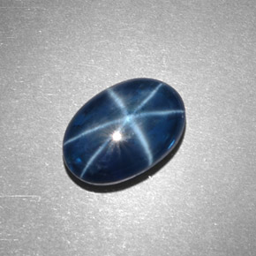 4.32克拉天然星光蓝宝石，椭圆形切割，11.8×8.2毫米，不透明