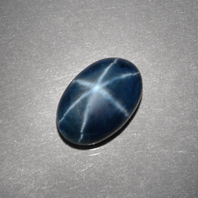 4.14克拉天然星光蓝宝石，椭圆形切割，11.2×7.6毫米，不透明