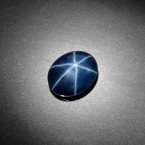 4.06克拉天然星光蓝宝石，椭圆形切割，9.9×7.8毫米，不透明