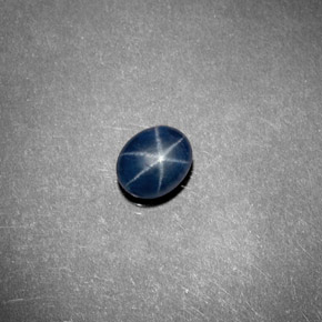 0.75克拉天然星光蓝宝石，透明，5.3×4.3毫米，透明/半透明