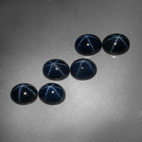 天然星光蓝宝石，椭圆形切割，5.2×4.2毫米，不透明