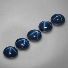 克拉天然星光蓝宝石，椭圆形切割，不透明