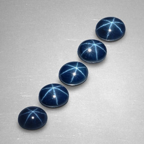 天然星光蓝宝石，椭圆形切割，5.3×4.2毫米，不透明