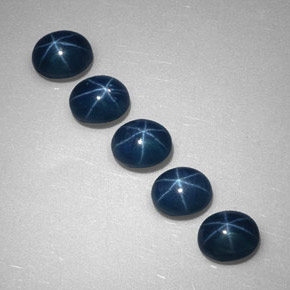 天然星光蓝宝石，透明，5.3×4.3毫米，透明/半透明