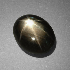 11.40克拉天然黑色星光蓝宝石，椭圆形切割，15×11.6毫米，不透明