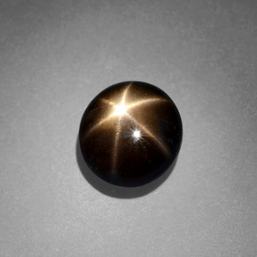 2.49克拉天然黑色星光蓝宝石，圆形切割，8.23毫米，不透明