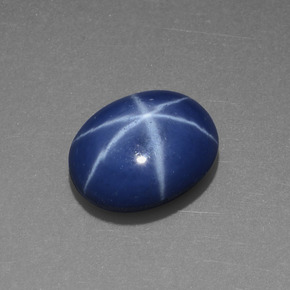 4.21克拉天然星光蓝宝石，椭圆形切割，10.1×7.9毫米，不透明