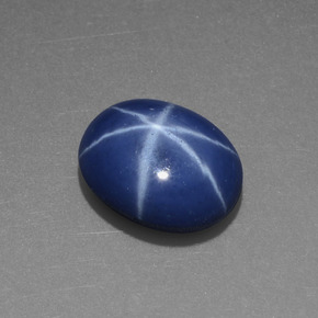 4.21克拉天然星光蓝宝石，椭圆形切割，10.1×7.9毫米，不透明