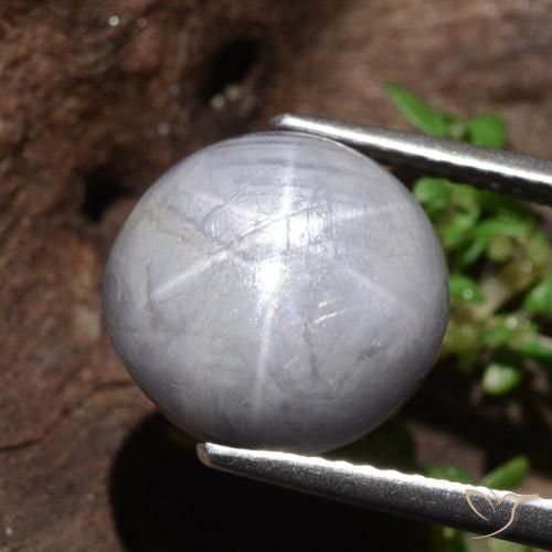 10.97克拉天然星光蓝宝石，圆形的，不透明