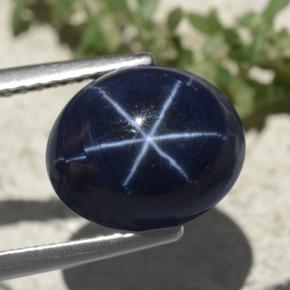 6.88克拉天然星光蓝宝石，椭圆形切割，10.6×8.5毫米，不透明