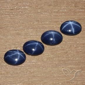 3.50克拉天然星光蓝宝石，椭圆形，不透明