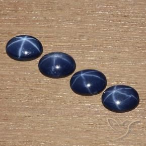 3.50克拉天然星光蓝宝石，椭圆形，不透明