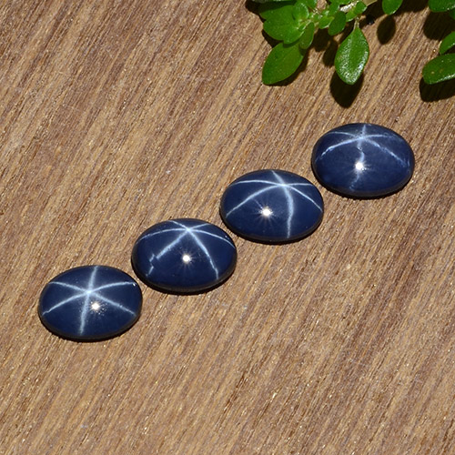 3.54天然星光蓝宝石，椭圆形切割，7×5.1毫米，不透明