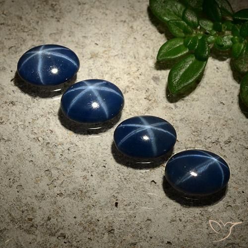 2.89克拉天然星光蓝宝石，椭圆形，不透明