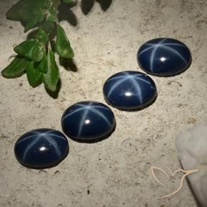 3.27克拉天然星光蓝宝石，椭圆形，不透明