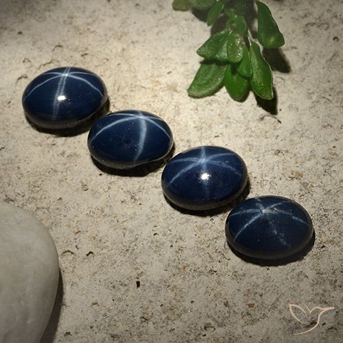 6.04ctw 天然 暗蓝色 星光蓝宝石, 椭圆形, 不透明
