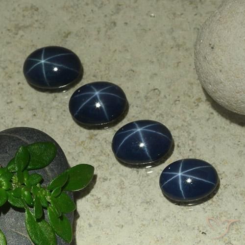 4.03克拉天然星光蓝宝石，椭圆形，不透明