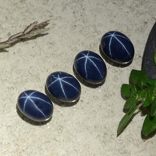 6.34克拉天然星光蓝宝石，椭圆形，不透明