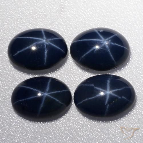 4.29ctw 天然 深蓝色 星光蓝宝石, 椭圆形, 不透明