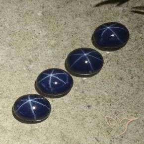 4.90克拉天然星光蓝宝石，椭圆形，不透明