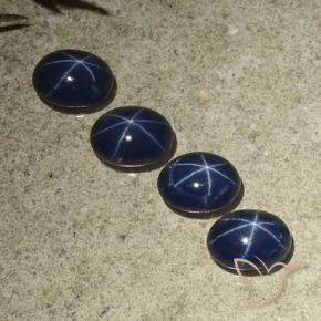 4.90克拉天然星光蓝宝石，椭圆形，不透明