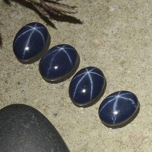 4.29ctw 天然 暗蓝色 星光蓝宝石, 椭圆形, 不透明