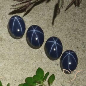 4.57克拉天然星光蓝宝石，椭圆形，不透明