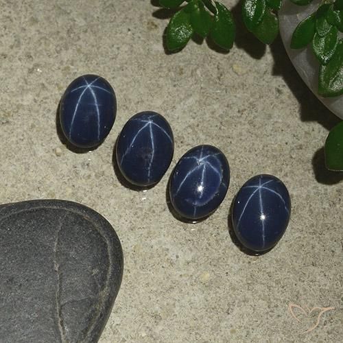 3.81克拉天然星光蓝宝石，椭圆形，不透明