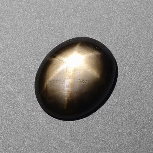 2.39克拉天然黑色星光蓝宝石，椭圆形切割，9.6×7.9毫米，不透明