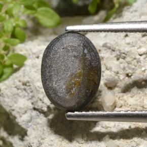 3.33克拉天然星光蓝宝石，椭圆形切割，不透明