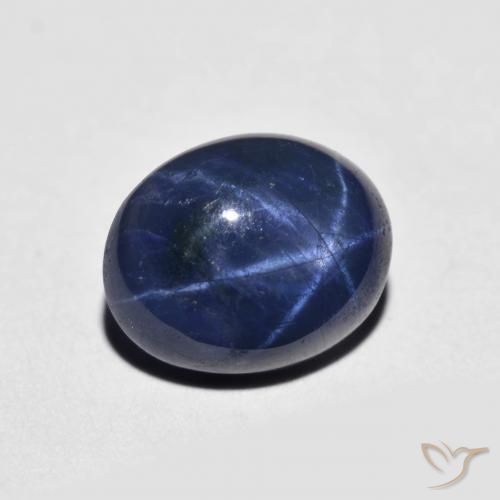 2.70克拉天然星光蓝宝石，椭圆形切割，8.6×6.9毫米，不透明