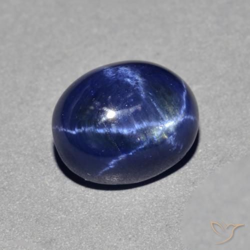 4.02克拉天然星光蓝宝石，椭圆形，不透明