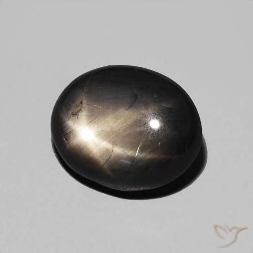 5.50克拉天然星光蓝宝石，椭圆形，不透明