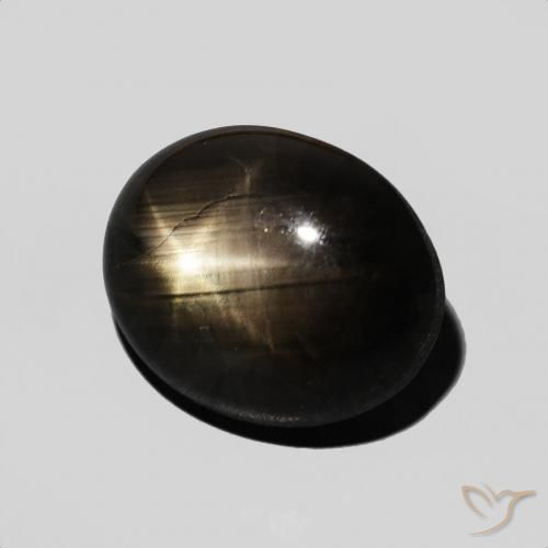 6.83克拉天然星光蓝宝石，椭圆形，不透明