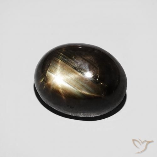 4.67克拉天然星光蓝宝石，椭圆形，不透明