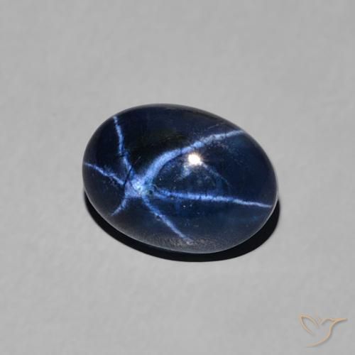 1.57克拉天然星光蓝宝石，椭圆形，不透明