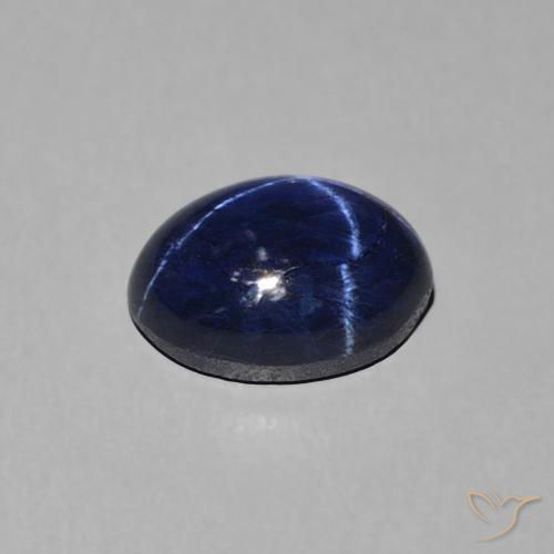 1.88克拉天然星光蓝宝石，椭圆形，不透明