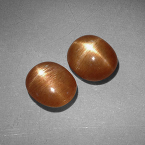 克拉天然星日光石，椭圆形切割，不透明