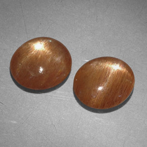 克拉天然星日光石，椭圆形切割，不透明