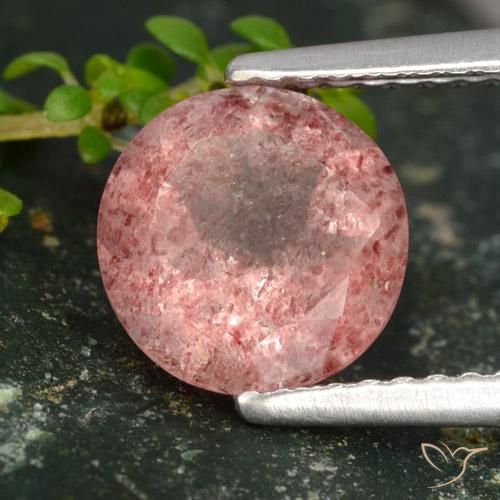 1.78克拉天然草莓石英，圆形的，半透明